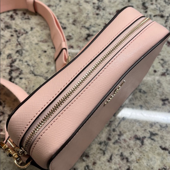 Kate Spade Madison Mini Camera Crossbody Bag EUC - Picture 11 of 13